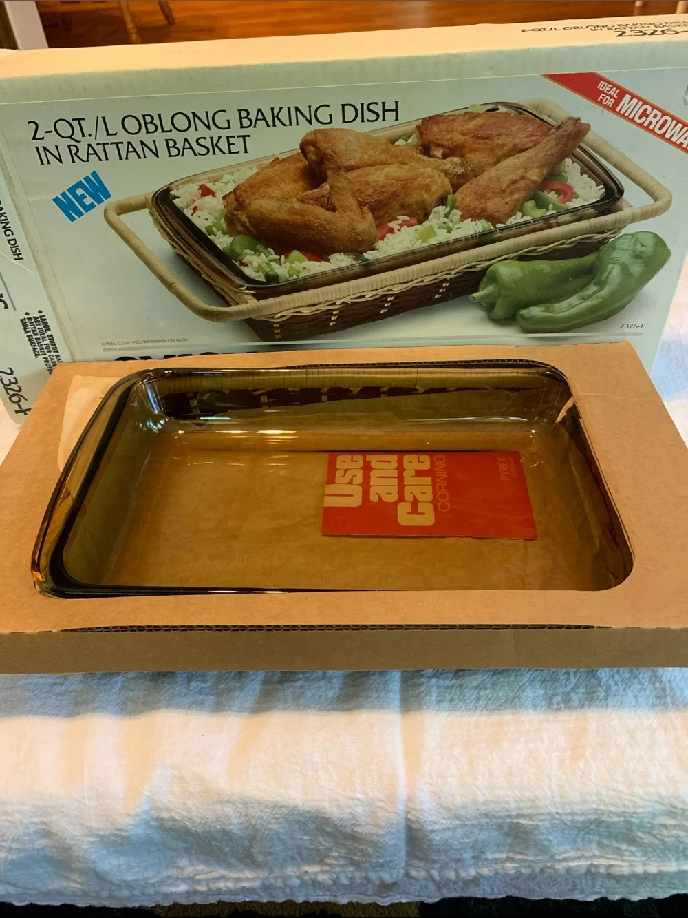 Pyrex 2 Qt Brown Oblong Vintage Baking Dish with Rattan-Style Basket NEW 2326-F